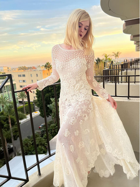 While promoting Bob Dylan biopic “A Complete Unknown” in LA in the first decade of December 2024, American actress Elle Fanning rocks a look knit for a queen. (Photo by Elle Fanning/Instagram)