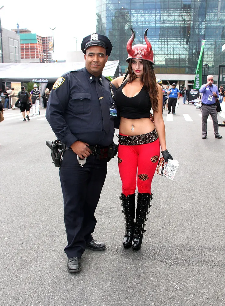 Scenes from the 2014 New York Comic Con. Part 1/2
