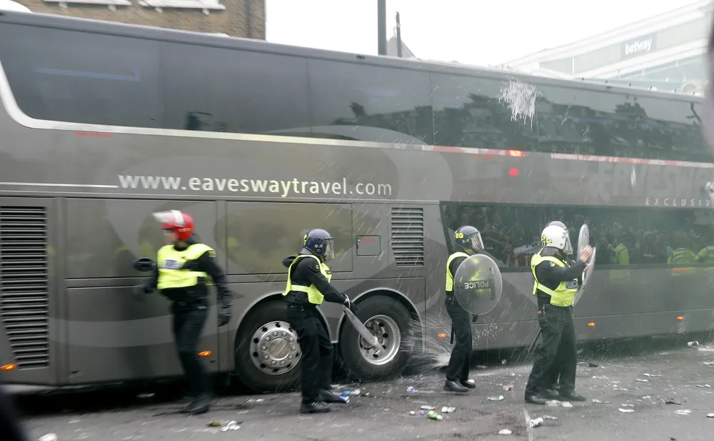 West Ham Fans Attack Manchester United Bus