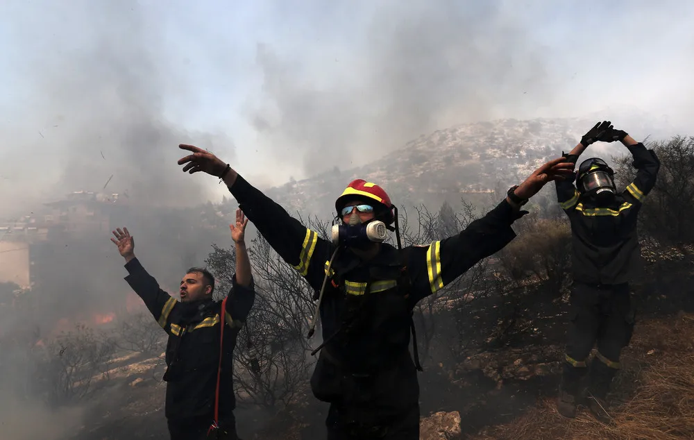 Forest Fire Engulfs Southern Greece
