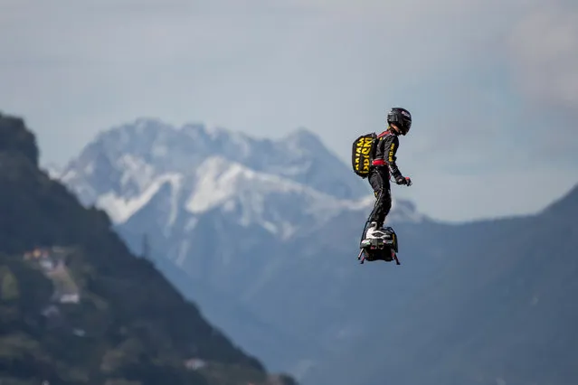 Franky Zapata of France performs a show with his Flyboard at the International Breitling Sion Airshow, in Sion, Switzerland, 15 September 2017. (Photo by Christian Merz/EPA/EFE)