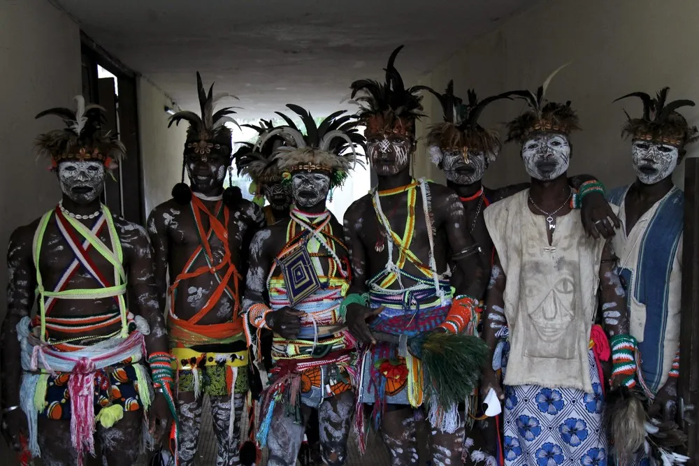 The Day in Photos – March 12, 2016