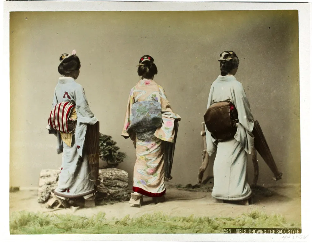 Japanese 130 Years Ago, Part II. Photos by Kusakabe Kimbei