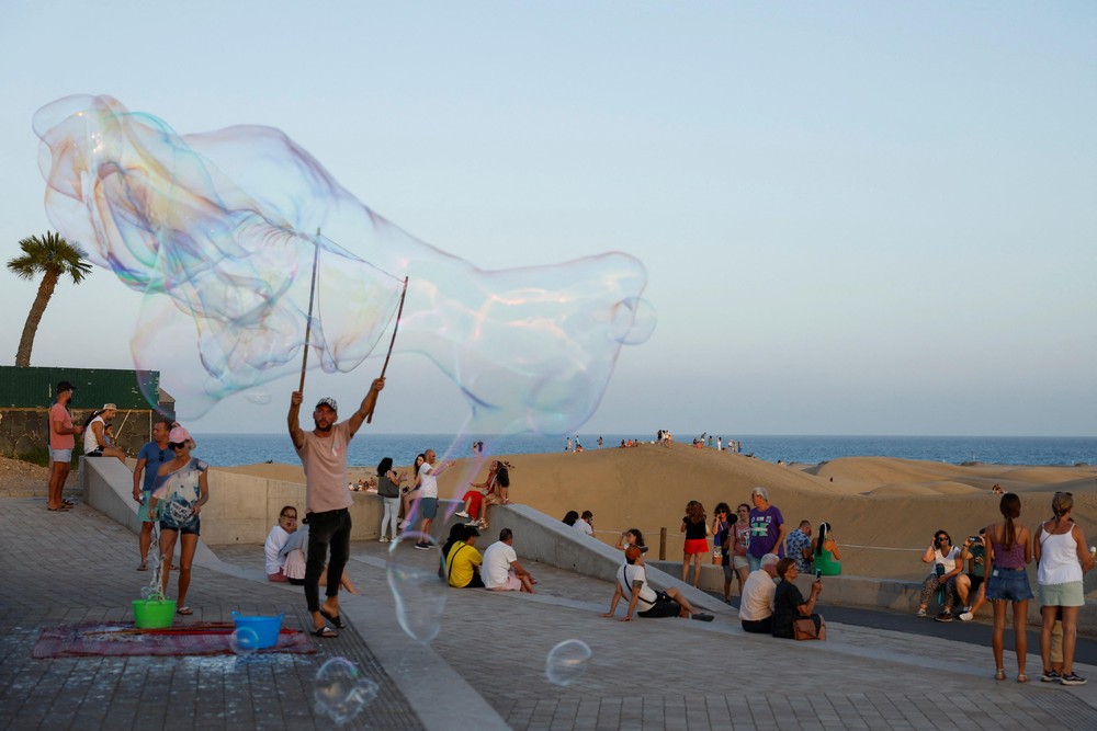 Some Photos: Soap Bubbles