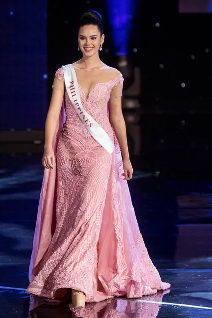 Miss Philippines Catriona Elisa Gray is pictured during the Grand Final of the Miss World 2016 pageant at the MGM National Harbor December 18, 2016 in Oxon Hill, Maryland. (Photo by Zach Gibson/AFP Photo)