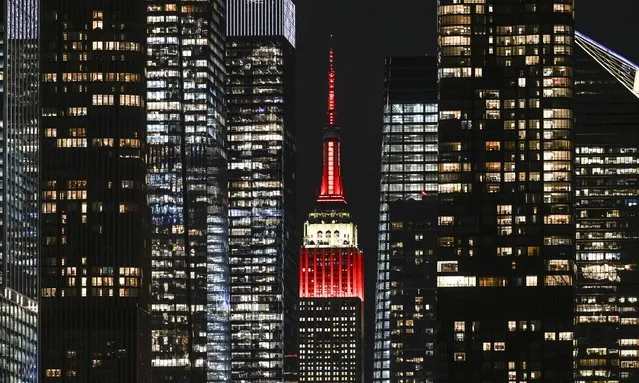 New Yorkâs Empire State Building is lit with the red and white colors of the Turkish flag in a show of support after major earthquakes hit the countryâs southern provinces on Feb. 6. in New York, United States on March 06, 2023. (Photo by Fatih Aktas/Anadolu Agency via Getty Images)