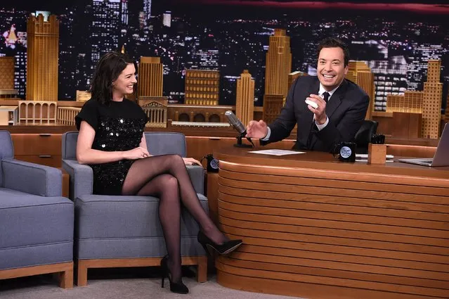 Anne Hathaway Visits “The Tonight Show Starring Jimmy Fallon” at Rockefeller Center on September 22, 2015 in New York City. (Photo by Theo Wargo/NBC/Getty Images for “The Tonight Show Starring Jimmy Fallon”)