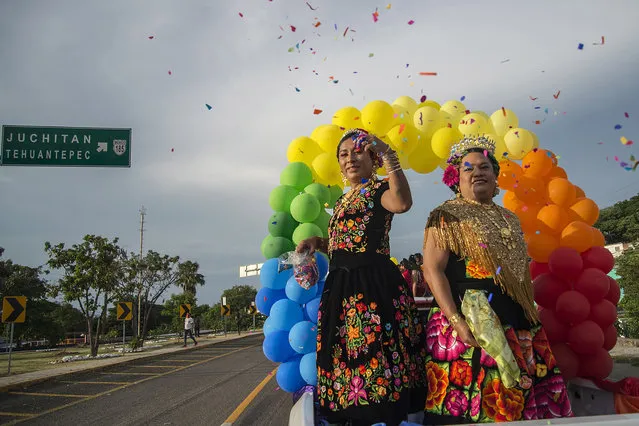 Members of the Muxe community take part in the LGBT+ pride march in the municipality of Tehuantepec, Oaxaca state, Mexico, 28 June 2022. The Mexican population that recognizes itself as LGBTI+ amounts to five million people, as revealed by the National Survey on Sexual and Gender Diversity (Endiseg), the first official count of the National Institute of Statistics and Geography (Inegi) on this community. (Photo by Luis Villalobos/EPA/EFE)