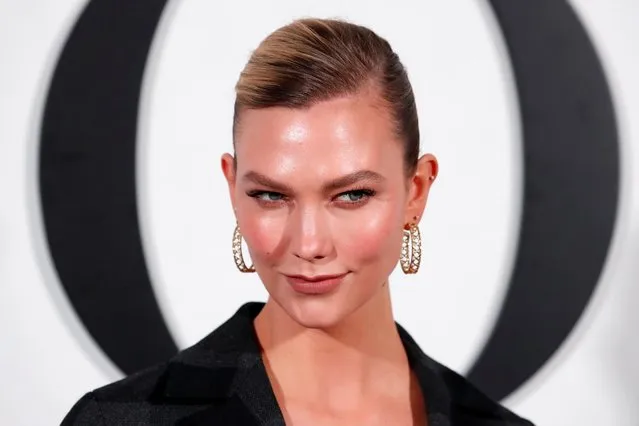 Karlie Kloss poses during a photocall before Dior Fall/Winter 2020/21 women's ready-to-wear collection show during Paris Fashion Week in Paris, France, February 25, 2020. (Photo by Gonzalo Fuentes/Reuters)