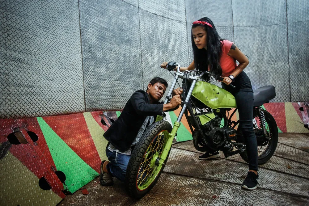 Devil's Barrel Show: Female Indonesian Wall of Death Rider