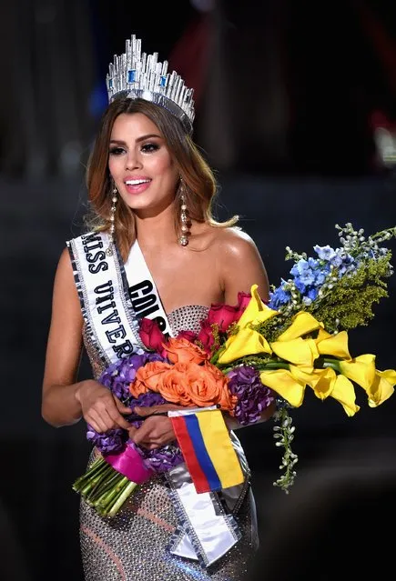 Miss Colombia 2015, Ariadna Gutierrez, is incorrectly named Miss Universe 2015 instead of First Runner-up during the 2015 Miss Universe Pageant at The Axis at Planet Hollywood Resort & Casino on December 20, 2015 in Las Vegas, Nevada. The winner of Miss Universe 2015 is Miss Philippines 2015, Pia Alonzo Wurtzbach (not pictured). (Photo by Ethan Miller/Getty Images)