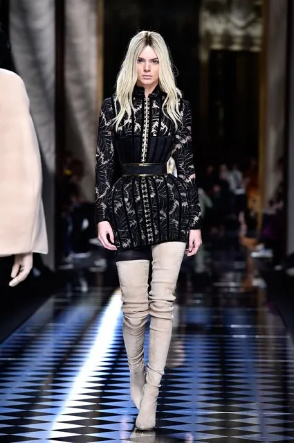 Kendall Jenner walks the runway during the Balmain show as part of the Paris Fashion Week Womenswear Fall/Winter 2016/2017 on March 3, 2016 in Paris, France. (Photo by Pascal Le Segretain/Getty Images)