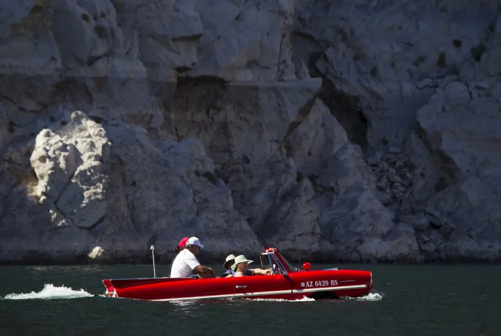 Las Vegas Amphicar Swim-in