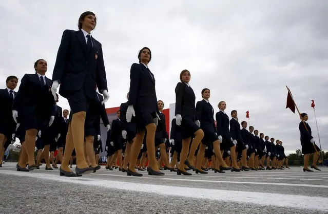 Students of a military nursing school march during a Republic Day ceremony in Ankara, Turkey, October 29, 2015. Turkey marks the 92nd anniversary of the Turkish Republic. (Photo by Umit Bektas/Reuters)