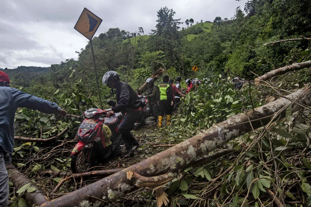 A Look at Life in Indonesia, Part 2/2