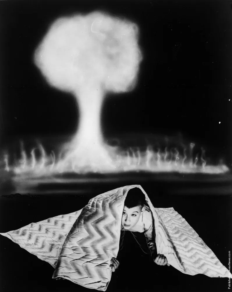 Simply: Atomic Explosion