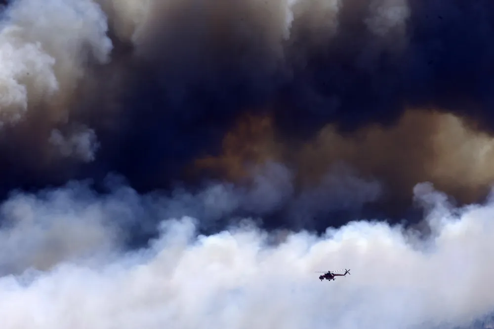 Forest Fire Engulfs Southern Greece