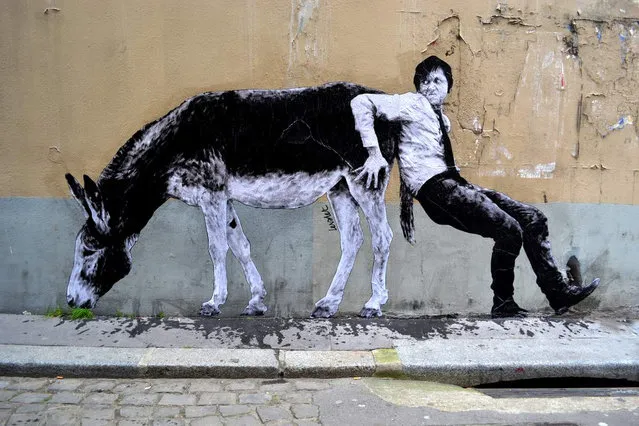 Street Art By Parisian Artist Levalet