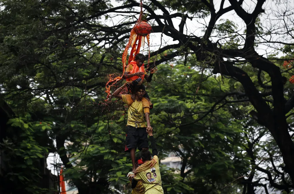 A Human Pyramid of Devotion