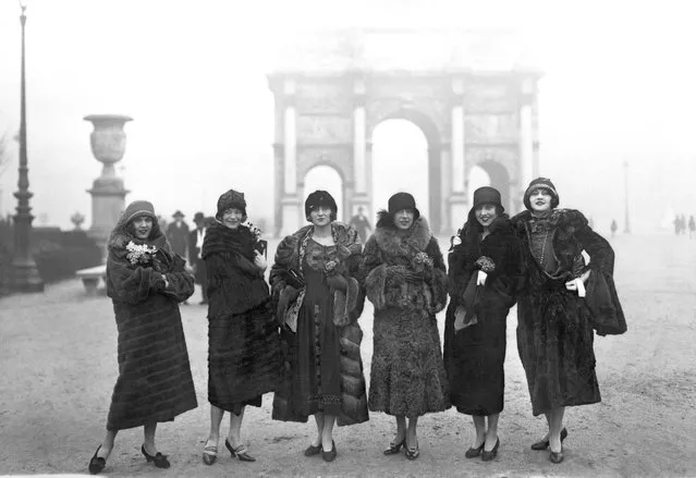 Left to right are Nina Byron, Sybil Wilson, Ruth Fallows, Helen MacDonald, Grace Girard and Yvonne Hughes, members of the Follies who have scored a sensational triumph here. They are appearing at the New Moulin Rouge Revue and all Paris is agog with their beauty and grace. 1924. (Phoot by Bettmann Archive)