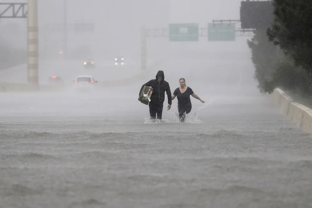 Hurricane Harvey slams Texas