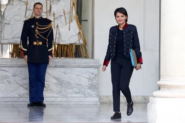 French Education Minister Najat Vallaud-Belkacem leaves the Elysee Palace after the weekly cabinet meeting in Paris, France, September 22, 2016. (Photo by Charles Platiau/Reuters)