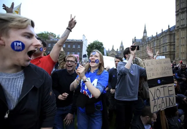 Demonstrators shout outside the Houses of Parliament during a protest aimed at showing London's solidarity with the European Union following the recent EU referendum, in central London, Britain June 28, 2016. (Photo by Paul Hackett/Reuters)