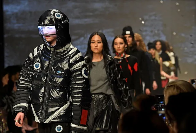 A model walks the Closing Town Hall Runway wearing a Masons design during the Melbourne Fashion week at the Melbourne Town Hall, in Melbourne, Victoria, Australia, 07 September 2018 (issued 08 September 2018). The Runway brings together Australian fashion heavyweights for an inspiring show of expert technique and forward-thinking design. (Photo by James Ross/EPA/EFE)