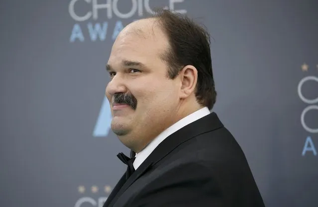 Actor Mel Rodriguez arrives with his hair and mustache removed on half of his head at the 21st Annual Critics' Choice Awards in Santa Monica, California January 17, 2016. (Photo by Danny Moloshok/Reuters)