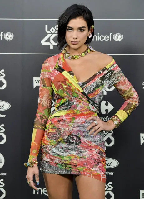 English singer-songwriter Dua Lipa attends during “LOS40 Music Awards” 2018 at WiZink Center  on November 2, 2018 in Madrid, Spain. (Photo by Juan Naharro Gimenez/Getty Images)