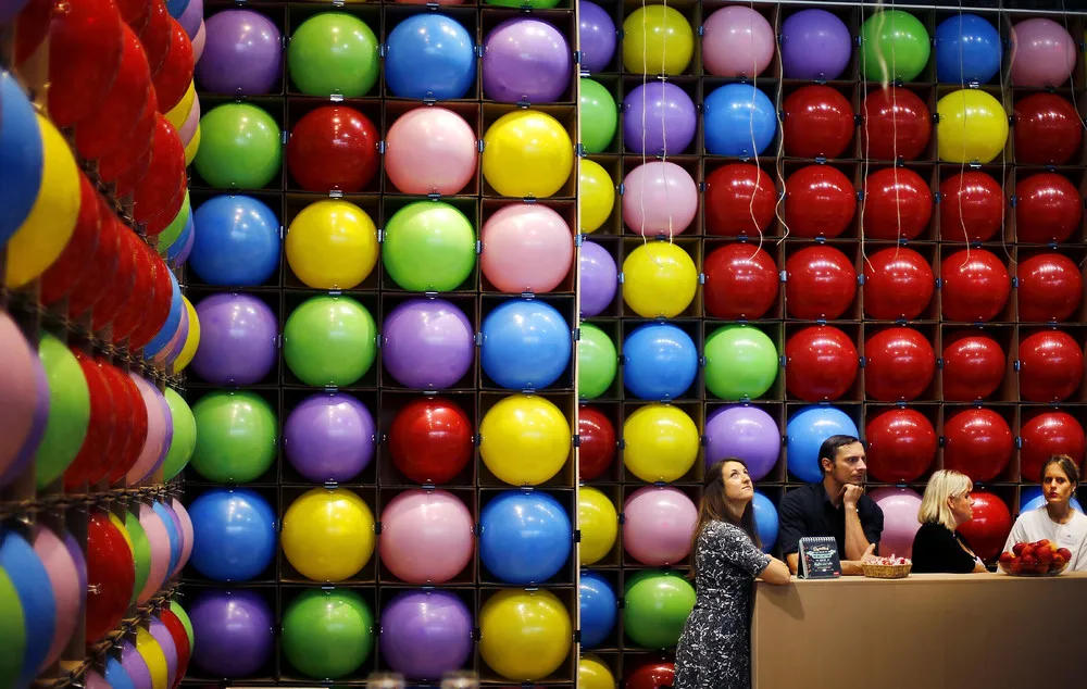 The Day in Photos – October 12, 2017