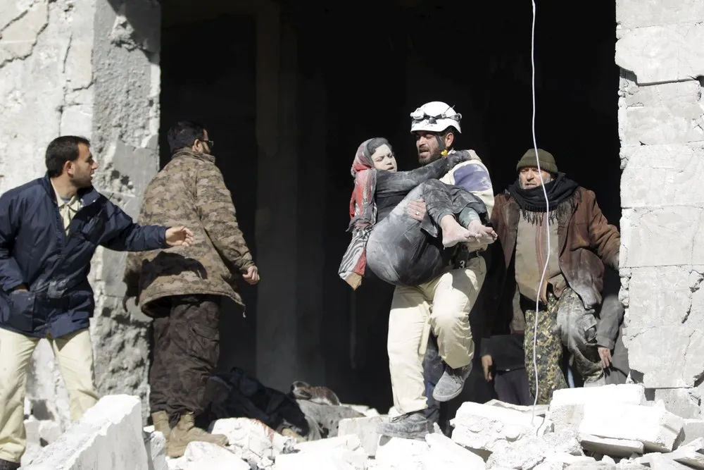 Russian Raids Kill Dozens in Syria