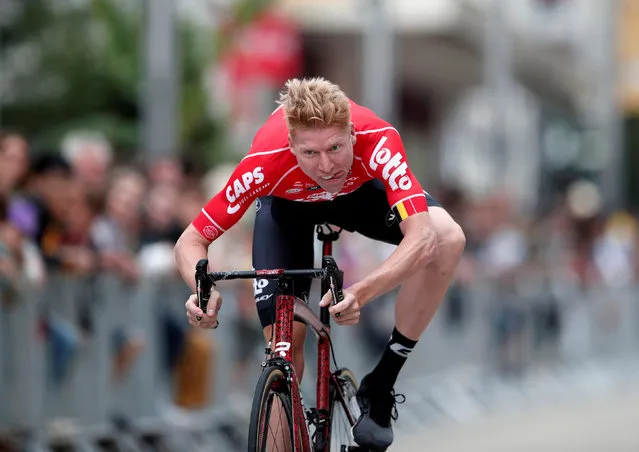 Lotto Soudal rider Marcel Sieberg of Germany arrives at the teams presentation on July 5, 2018 in La Roche- sur- Yon, western France, two days ahead the start of the 105 th edition of the Tour de France cycling race. (Photo by Benoit Tessier/Reuters)