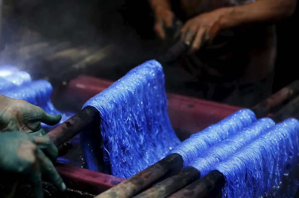 Dye Workshop Fights to Survive in Egypt