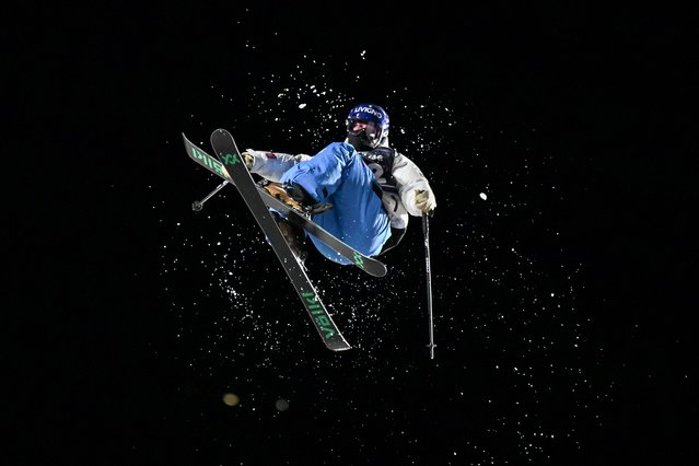 Italy's Flora Tabanelli competes the Women's Freeski Big Air Final at the FIS Snowboard, Freestyle and Freeski World Championships 2025 in St. Moritz, on March 29, 2025. (Photo by Fabrice Coffrini/AFP Photo)