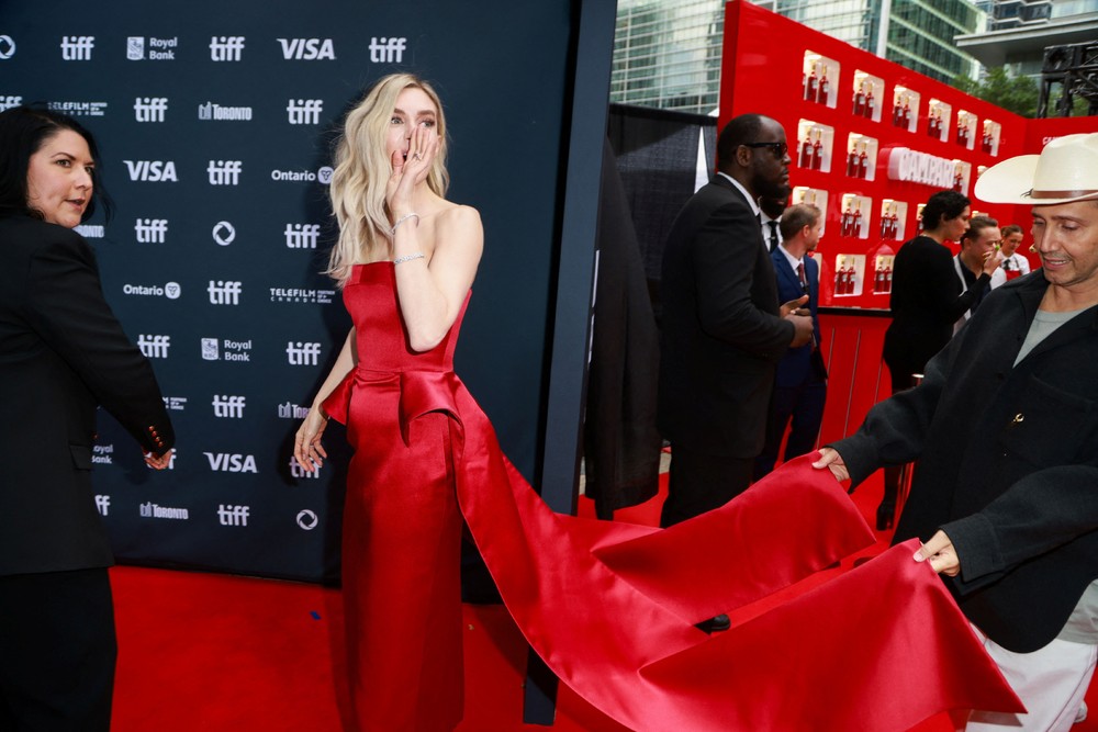 Pictures of the Year 2024, Part 173/240