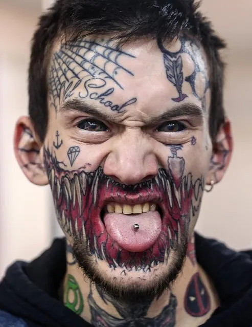 A participant in the 2017 Moscow Tattoo Festival at Moscow' s Amber Plaza Shopping Center in Moscow, Russia on April 1, 2017. (Photo by Valery Sharifulin/TASS)