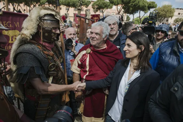 The mayor of Rome Virginia Raggi at the historical parade for the celebrations of the 2770th anniversary of the foundation of Rome. Rome, April 23rd, 2017. (Photo by Jacopo Landi/NurPhoto)