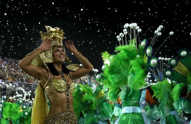 Drum queen Paolla Oliveira of Grande Rio samba school performs during the first night of the Carnival parade at the Sambadrome in Rio de Janeiro, Brazil on February 24, 2020. (Photo by Ricardo Moraes/Reuters)