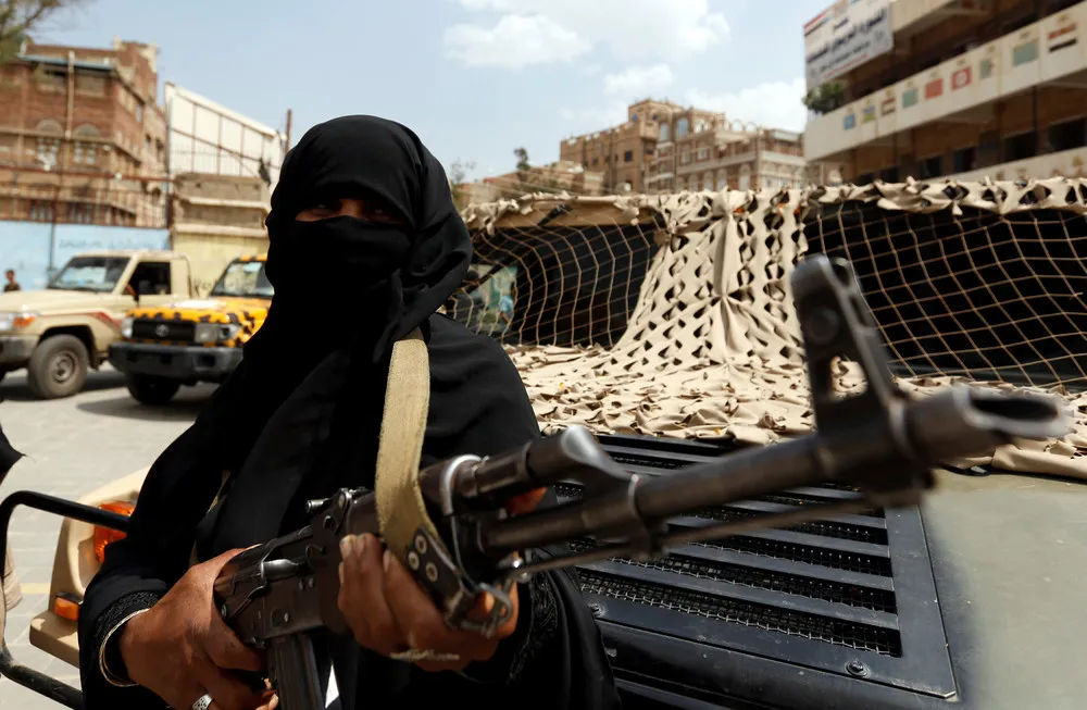 Yemeni Female Soldiers Ready for Battle