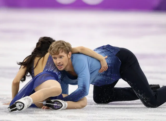 USA' s Madison Chock and USA' s Evan Bates fall in the ice dance free dance of the figure skating event during the Pyeongchang 2018 Winter Olympic Games at the Gangneung Ice Arena in Gangneung on February 20, 2018. (Photo by Lucy Nicholson/Reuters)