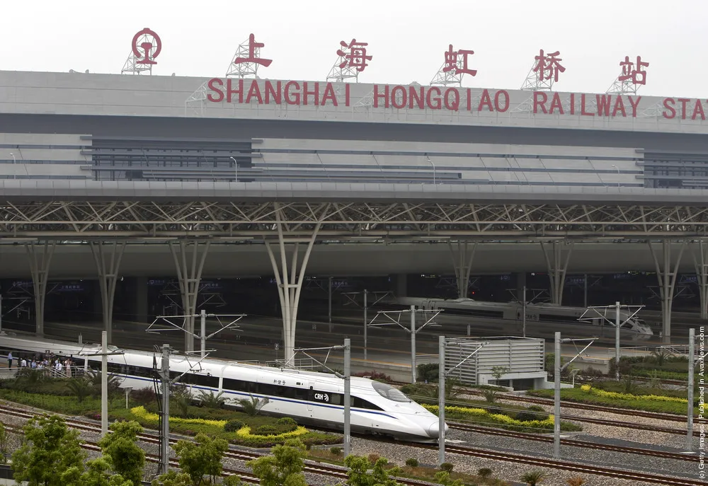 Beijing-Shanghai High-speed Railway Begins Test Run