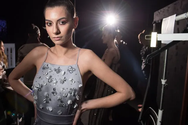 A model backstage ahead of the Nihan Peker show during Mercedes Benz Fashion Week Istanbul at Zorlu Performance Hall on March 30, 2018 in Istanbul, Turkey. (Photo by Ian Gavan/Getty Images for IMG)