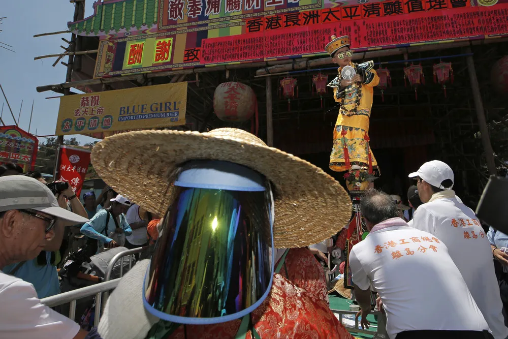 Hong Kong Bun-snatching Festival
