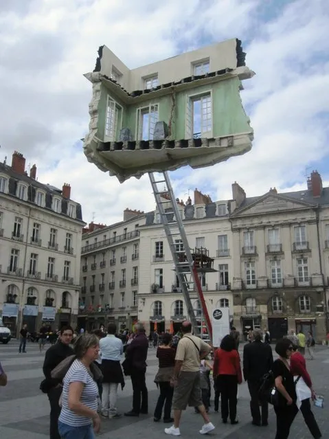 Surreal Floating Room Sculptures By Leandro Erlich