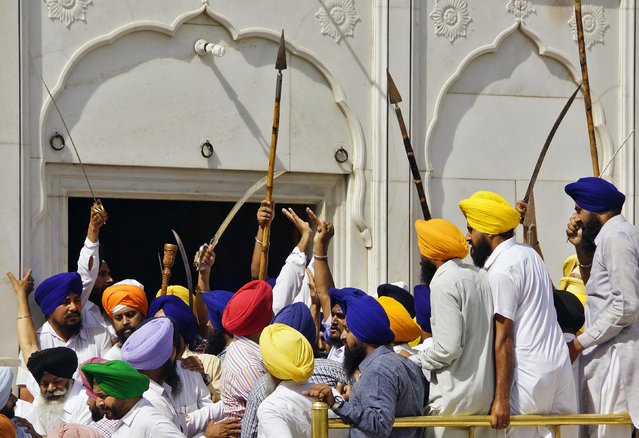 Clashes At Golden Temple