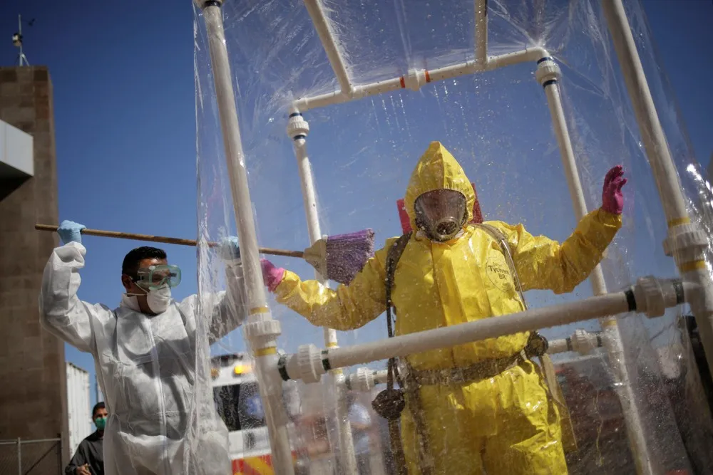 The Day in Photos – April 19, 2020