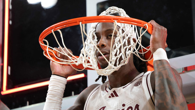 Manny Obaseki #35 of the Texas A&M Aggies warms up against the Wake Forest Demon Deacons at Reed Arena on December 03, 2024 in College Station, Texas. (Photo by Alex Slitz/Getty Images/AFP Photo)