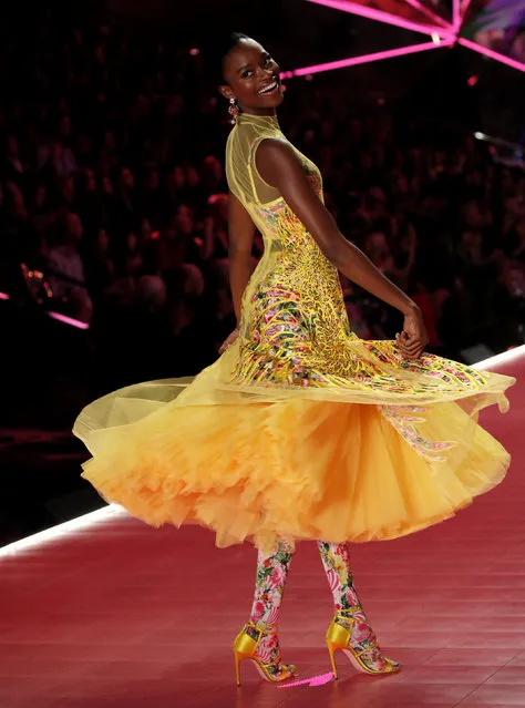 Model Herieth Paul presents a creation during the 2018 Victoria's Secret Fashion Show in New York City, New York, U.S., November 8, 2018. (Photo by Mike Segar/Reuters)
