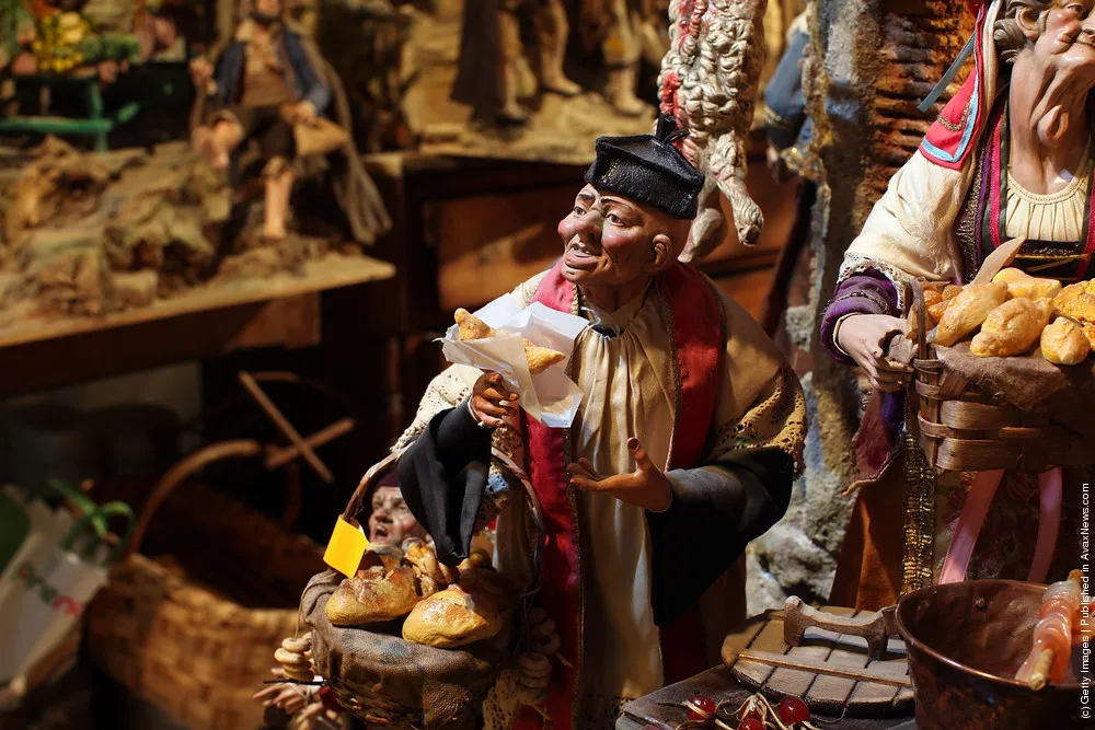 Neapolitan Christmas Nativity Figurines